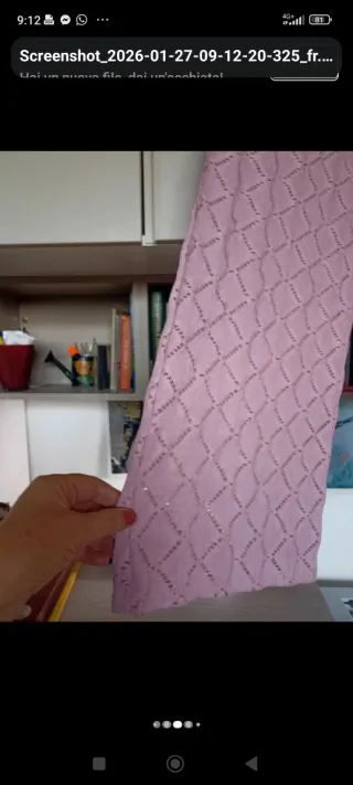 Pantaloni rosa/ lilla con etichetta