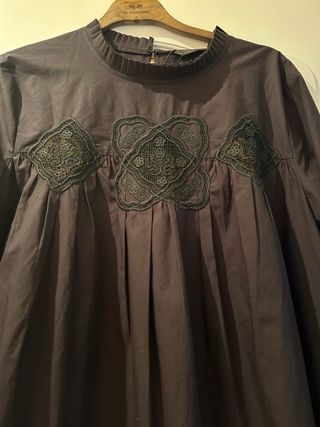 Vestido negro von bordados zara