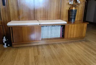 Banco de madera con almacenaje