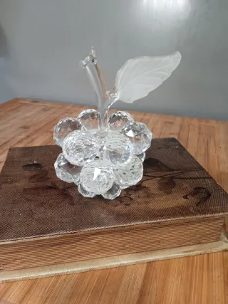 Figura racimo uvas cristal SWAROVSKI