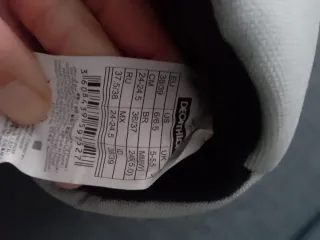 Botas de Nieve Unisex Grises y Rojas Talla 38/39