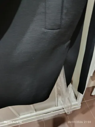 Abrigo Zara Negro con Cinturón