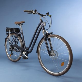 Bicicleta eléctrica urbana cuadro bajo Elops 900 E azul