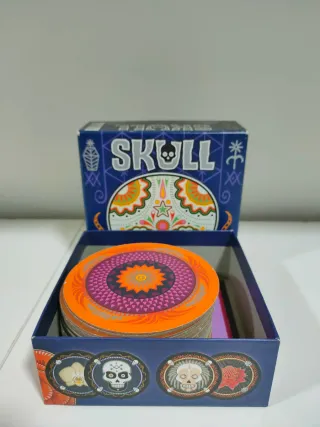 Skull Juego de Mesa y Faroleo