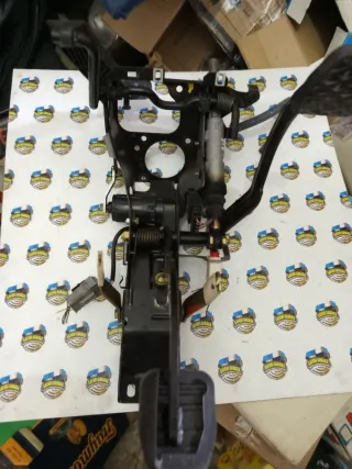 Pedalera BMW E34 525 tds