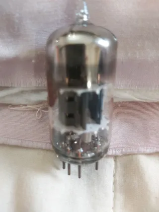 Valvola ECC85 Telefunken testata con provavalvole