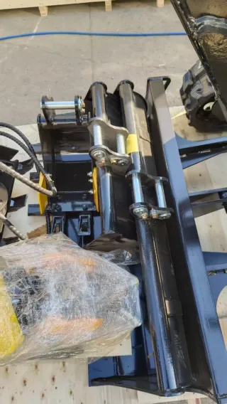 Miniexcavadora 1800 kg