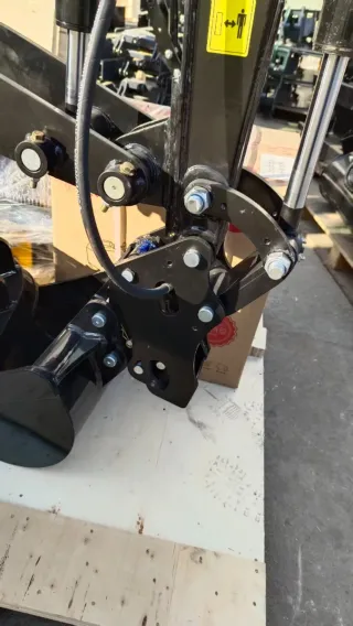 Miniexcavadora 1800 kg