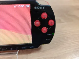 PSP 2004 Nero e Rosso