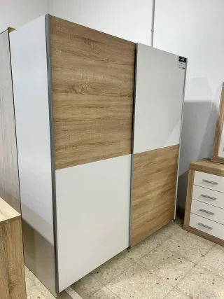 Armario 2 puertas correderas