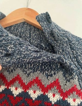 Jersey cuello alto abotonado caballero