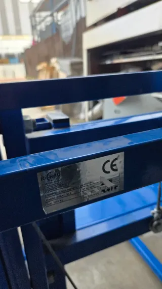 Elevador manual azul