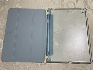 iPad 8ª Gen 32GB Argento + Cover