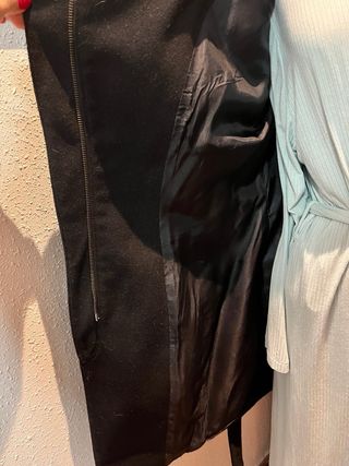 Abrigo negro mujer