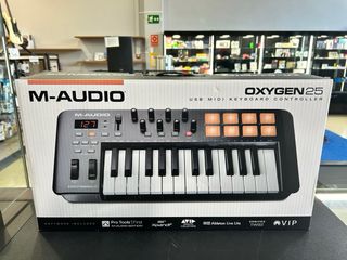 M-AUDIO OXYGEN 25