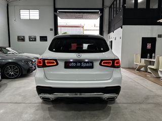 Mercedes-Benz GLC SUV 300 2022