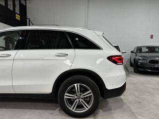 Mercedes-Benz GLC SUV 300 2022