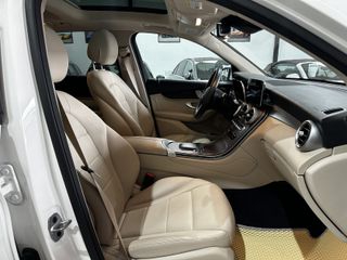 Mercedes-Benz GLC SUV 300 2022