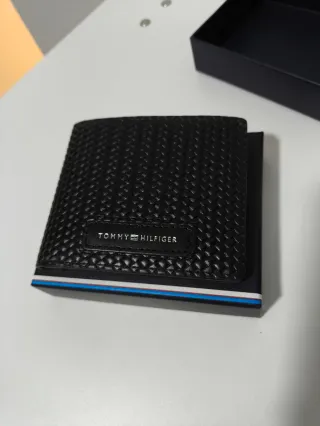 Portafoglio uomo Tommy Hilfiger nero