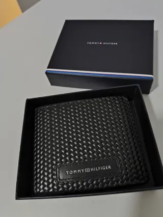 Portafoglio uomo Tommy Hilfiger nero