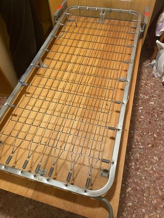 Armario de madera con 2 puertas Cama de 90x190