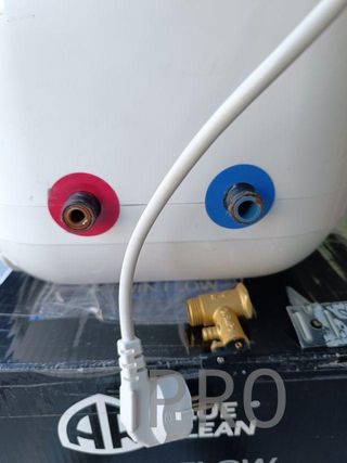 Calentador de agua eléctrico COMFEE' de 10 litro