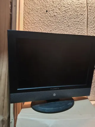 Monitor Blusens Negro y teclado