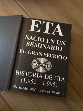 LIBRO “Eta nacio en un seminario”