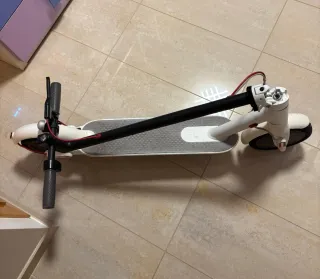 Patinete Eléctrico Xiaomi M365