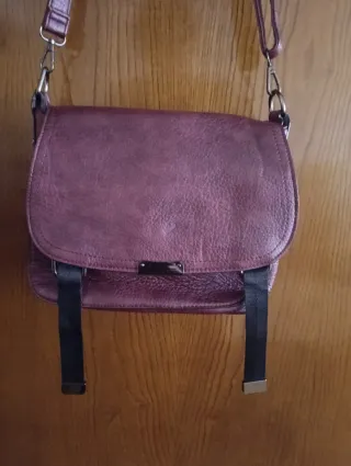 Bolso granate con cremallera