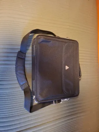 Maletín para portátil negro