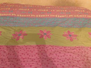 2 Colchas Cama 90 Flores + 2 cuadrantes