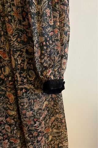 Conjunto capa gasa y vestido terciopelo