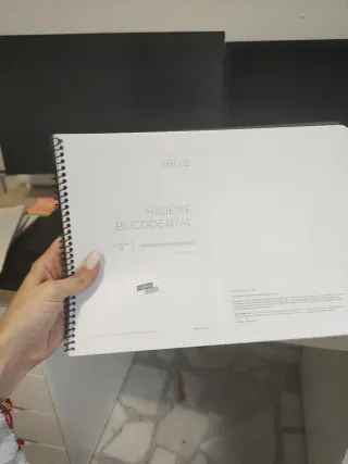 Apuntes encuadernados de Higiene Bucodental