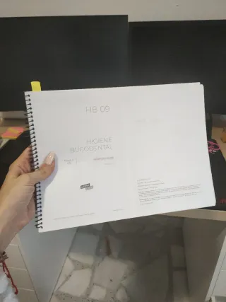 Apuntes encuadernados de Higiene Bucodental