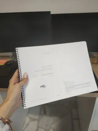 Apuntes encuadernados de Higiene Bucodental