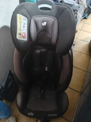 Silla de coche negra 18-35kg