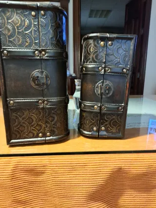 Juego de 2 baúles decorativos envejecidos