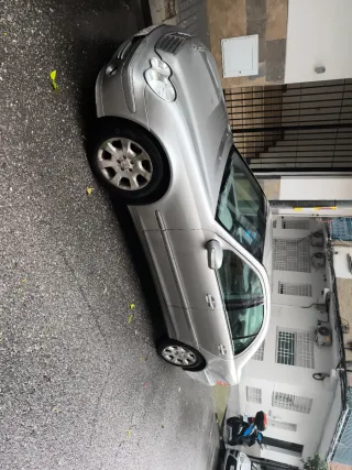 Mercedes-Benz Clase C 2004
