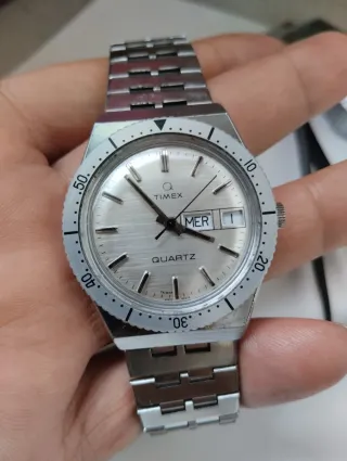 Reloj Timex Quartz de los antiguos