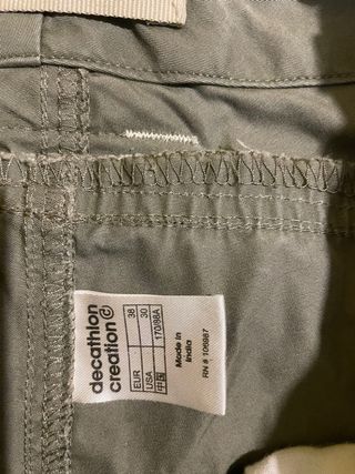 Pantalón corto Quechua verde oliva