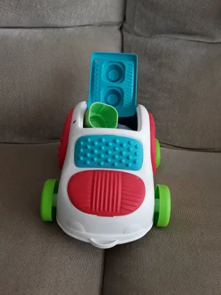 Coche + bloques blanditos CLEMENTONI