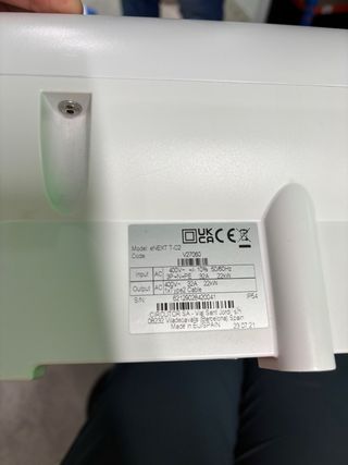 Cargador Coche Eléctrico Circutor V27060