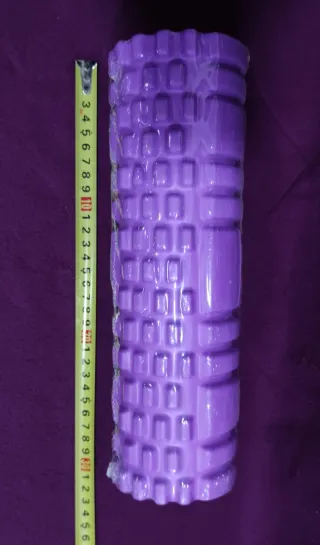 Rodillo de masaje morado