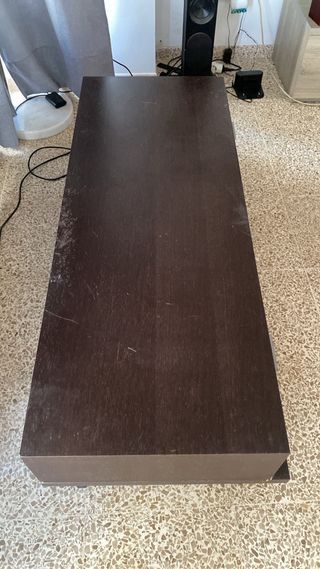 Mueble TV marrón con ruedas SE REGALA