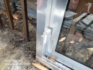 Ventana de aluminio corredera