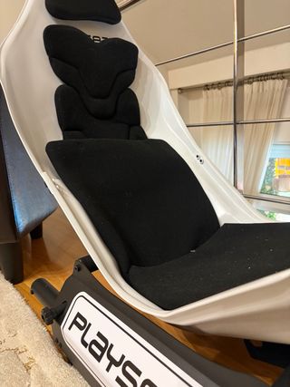 Playseat Formula Intelligence Ultimate Edition.