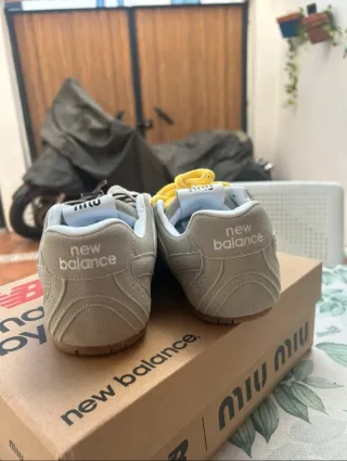 New Balance x Miu Miu Zapatillas Mujer Beige/Gris