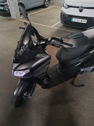 Aprilia SXR 50 Sport Scooter