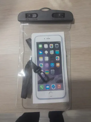 Custodia impermeabile per smartphone